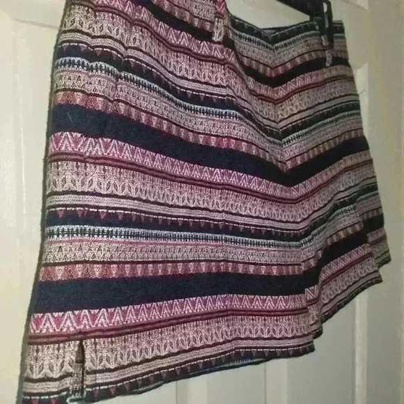 LOFT size 4 short - Picture 5 of 6